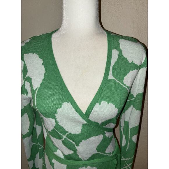 Diane Von Furstenberg Wrap Dress M DVF Target Ginkgo Kelly Green Sweater Knit - Picture 4 of 10
